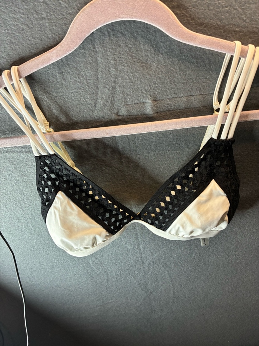 beachlunchlounge Black and Cream Lace Bralette